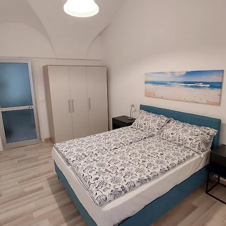 Appartamento Centrale Апартаменты *